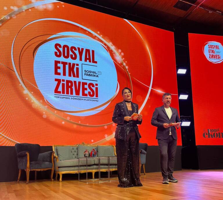 Sosyal Etki Zirvesi24 ‘Eşitsizliklerden Eşitlik Arıyoruz’ mottosuyla gerçekleştirildi